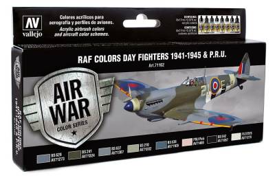 WWII RAF Day Fighters - Farbset - 8 x 17 ml von Acrylicos Vallejo