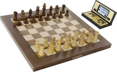 Millennium Chess Genius Exclusive Schachcomputer von Millennium