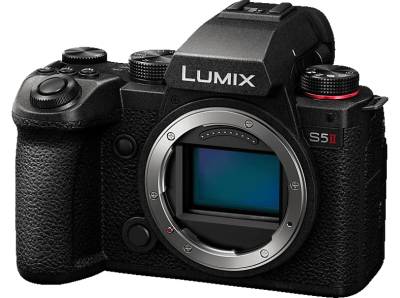 PANASONIC LUMIX S5II Body Hybrid-Systemkamera, 7,6 cm Display Touchscreen von PANASONIC