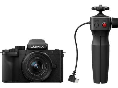 PANASONIC Lumix DC-G 100 DVEGK + Griff SHGR2 spiegellose Systemkamera mit Objektiv 12 - 32 mm, 7,5 cm Display Touchscreen, WLAN von PANASONIC