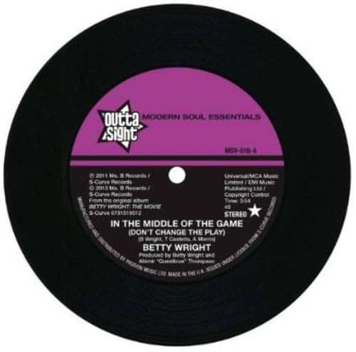 In the Middle of the Game/Whisper in the Wind [Vinyl Maxi-Single] von 3010 RECOR