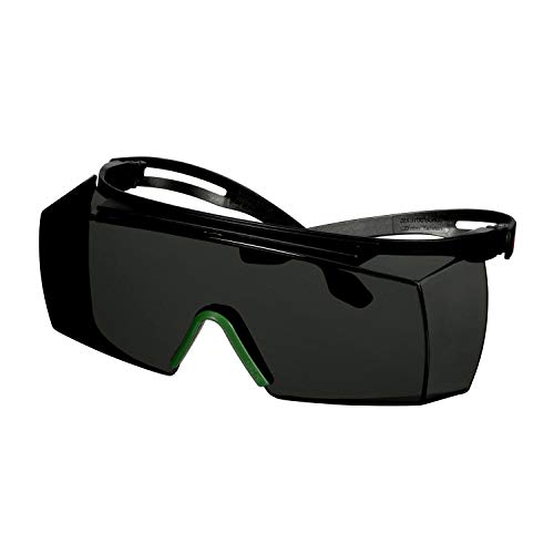 3M™ SecureFit™ 3700 Überbrille, schwarzes Gestell, Antikratz-Beschichtung + (K), graue Schweißscheibe mit Schutzstufe IR 3.0, F3730ASP-BLK von 3M