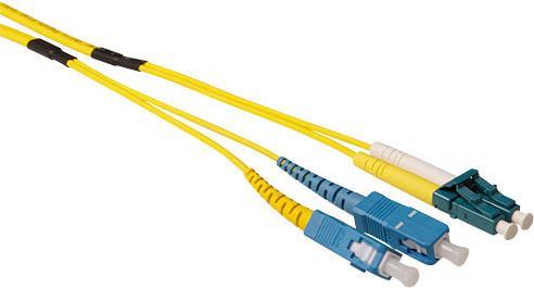 ACT 50 meter Singlemode 9/125 OS2 duplex ruggedized fiber cable with LC en SC connectors. Lc-sc 9/125 os2 rugged 50m (RL5605) von ACT