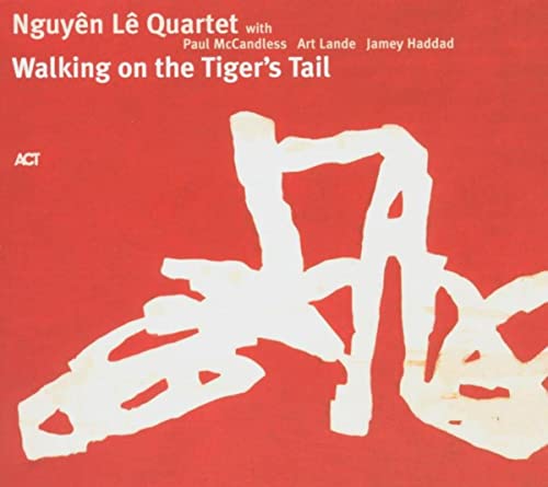 Walking on the Tiger'S Tail Walking on the Tiger'S Tail von ACT