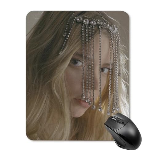 AFLJNYNN Anya Taylor-Joy Tragbares wasserdichtes Laptop-Pad, leiser Griff, stilvoller Schreibtisch-Gaming AFLJNYNN Anya Taylor-Joy Tragbares wasserdichtes Laptop-Pad, leiser Griff, stilvoller Schreibtisch-Gaming von AFLJNYNN