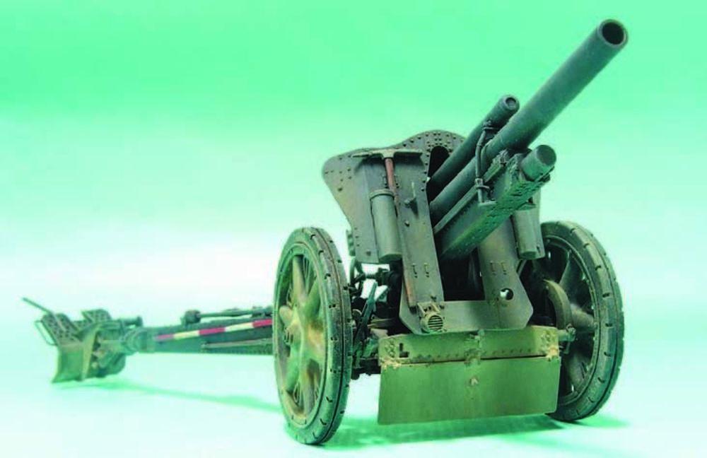 10,5 cm LeFH18 FIELD GUN 10,5 cm LeFH18 FIELD GUN von AFV-Club
