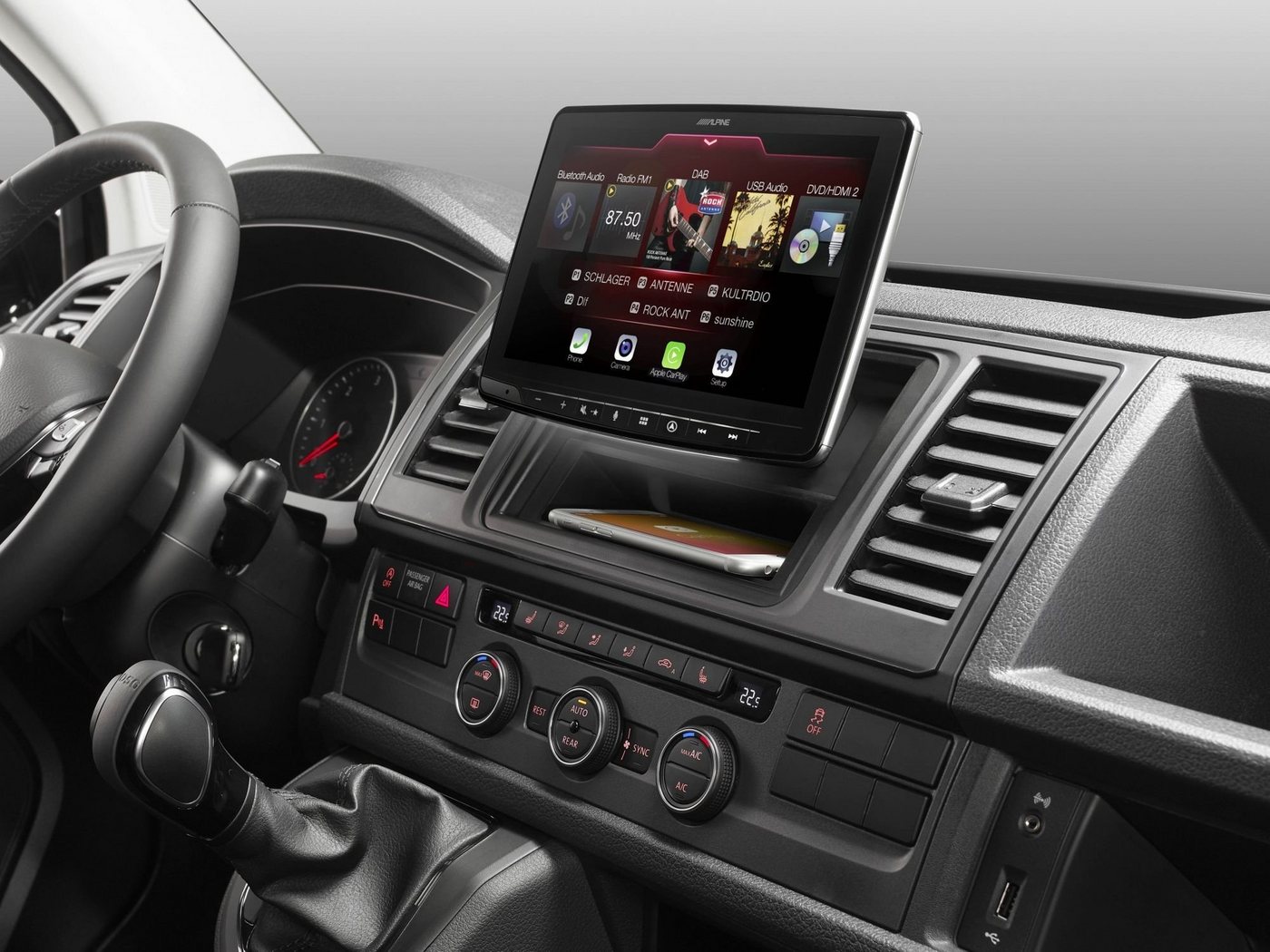 ALPINE INE-F904T6 Autoradio Navigationssystem 9-Zoll für VW T5 und T6 Autoradio von ALPINE