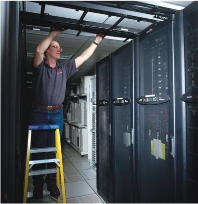 APC 1 Jahr On-Site erweiterung fuer SY 200 kVA (WOE1YR-PD-30) von APC