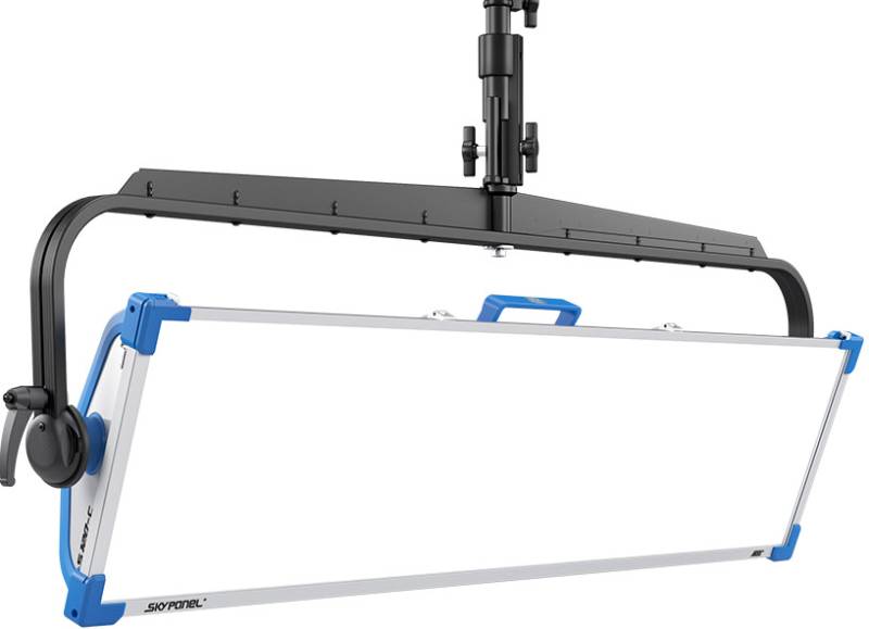 ARRI SkyPanel S120-C LED P.O. schwarz von ARRI