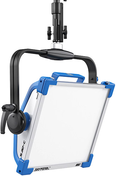 ARRI SkyPanel S30-C LED MAN blau-silber ARRI SkyPanel S30-C LED MAN blau-silber von ARRI