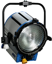 ARRI True Blue ST5, 5000W, MAN Location, blau-silber, ohne Stecker ARRI True Blue ST5, 5000W, MAN Location, blau-silber, ohne Stecker von ARRI