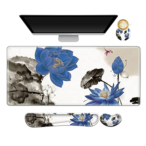 ARTSO Erweitertes Gaming Mauspad Set, Tastatur Handgelenkauflage Unterstützung Pad + Handgelenkkissen + XXL Großes Mauspad + Untersetzer, Memory Foam Schreibtischmatte, Blau Lotus Ink Painting ARTSO Erweitertes Gaming Mauspad Set, Tastatur Handgelenkauflage Unterstützung Pad + Handgelenkkissen + XXL Großes Mauspad + Untersetzer, Memory Foam Schreibtischmatte, Blau Lotus Ink Painting von ARTSO