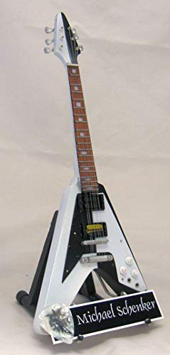MICHAEL SCHENKER Miniatur Gitarre SCORPIONS mit Plektrum von ARTSTUDIO35