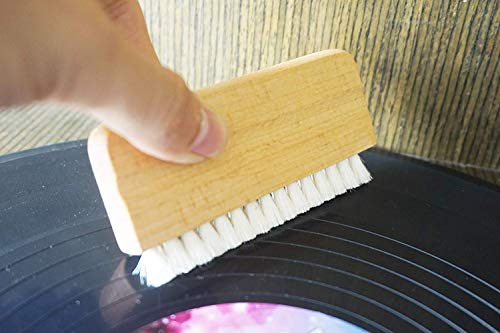 Borsten aus Ziegenhaar und Holzgriff, für natürliche, antistatische Vinyl-Schallplatten-Reinigungsbürste – Audio Factory Produkte Nass- oder Trockenreinigung von Vinyl-Schallplatten Borsten aus Ziegenhaar und Holzgriff, für natürliche, antistatische Vinyl-Schallplatten-Reinigungsbürste – Audio Factory Produkte Nass- oder Trockenreinigung von Vinyl-Schallplatten von AUXPhome