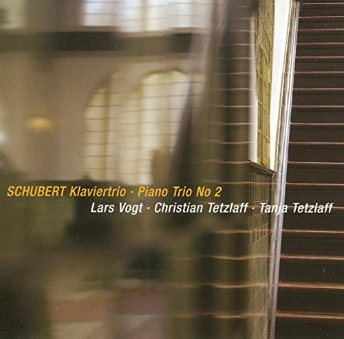 Schubert: Klaviertrio 2 Es-Dur von AVI