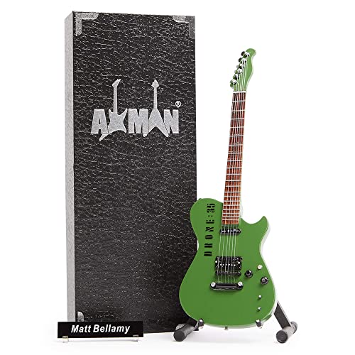 Matt Bellamy Miniatur-Gitarren-Nachbildung – Musikgeschenke – Handgefertigte Ornamentskala 1/4 – inklusive Displaybox, Namensschild und Miniatur-Gitarrenständer von AXMAN