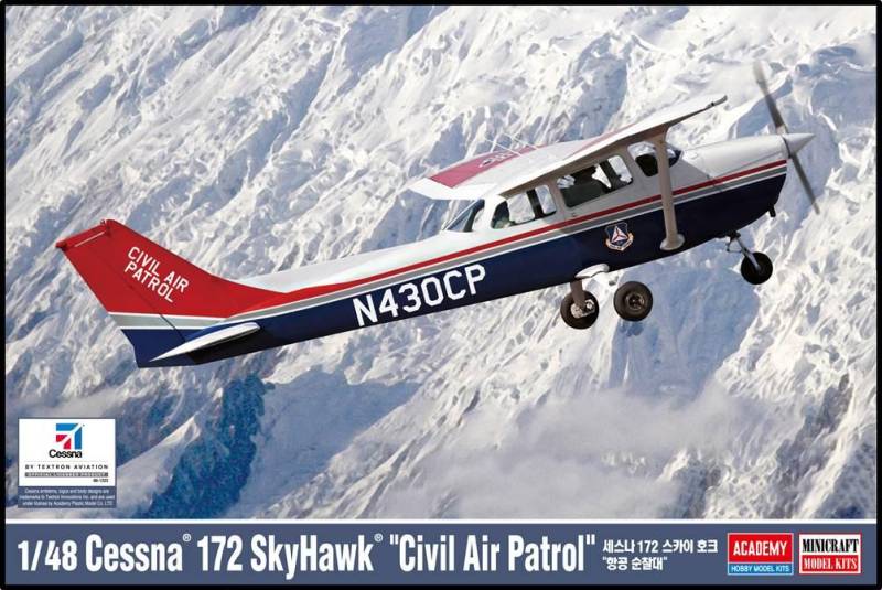 Cessna 172 Skyhawk - Civil Air Control von Academy Plastic Model