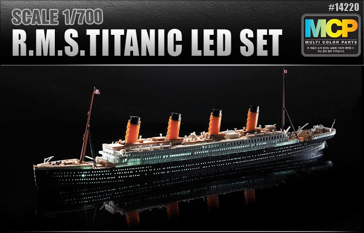 RMS Titanic - LED SET von Academy Plastic Model