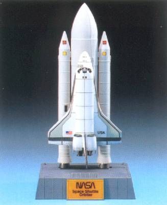 Space Shuttle + Booster von Academy Plastic Model