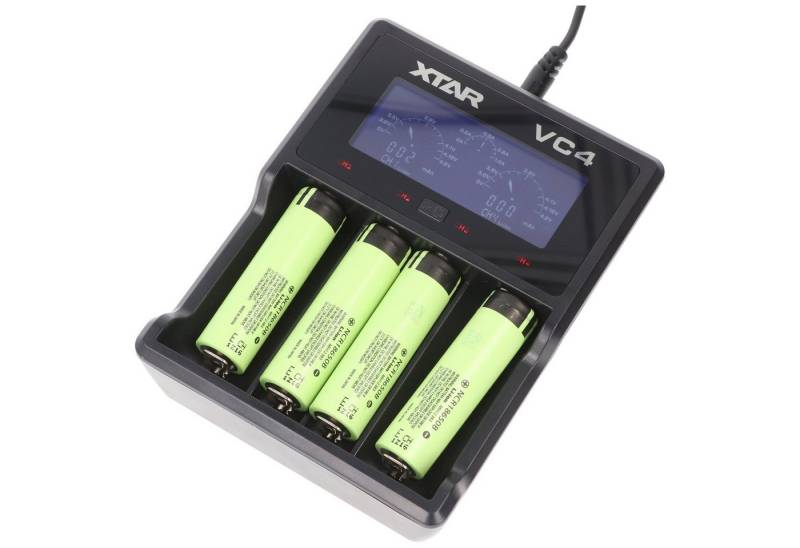 AccuCell 4x Panasonic 18650 Li-Ion Akku und 4fach Li-Ion Schnell-Ladegerät Akku 3400 mAh (3,7 V) von AccuCell