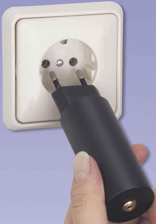 AccuLux Autoladestecker 12V sw 422870 AccuLux Autoladestecker 12V sw 422870 von AccuLux