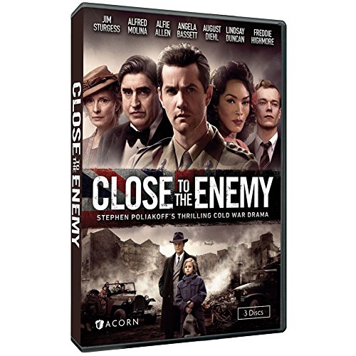 Close to the Enemy: Season 1 [Blu-ray] [Import] von AcornMedia