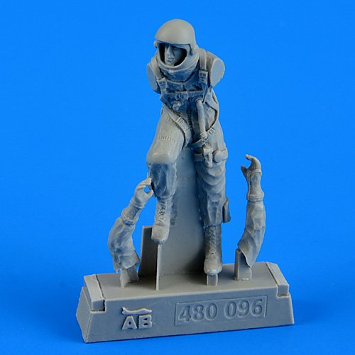 U.S.A.F. fighter pilot-pressure suit 1960-1975 von Aerobonus