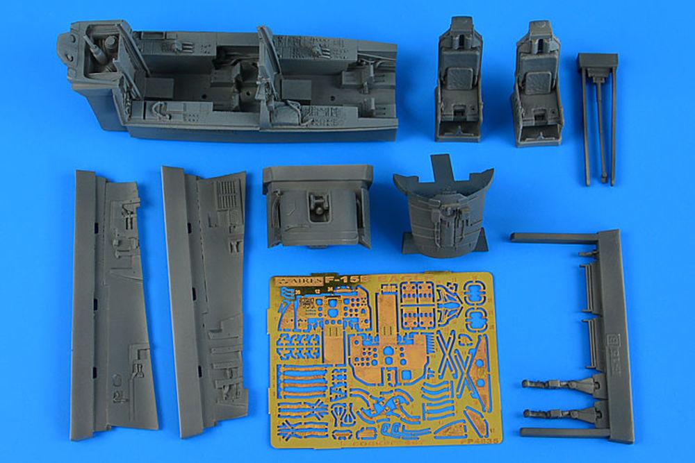 F-15B Eagle - Cockpit set [Great Wall Hobby] von Aires Hobby Models