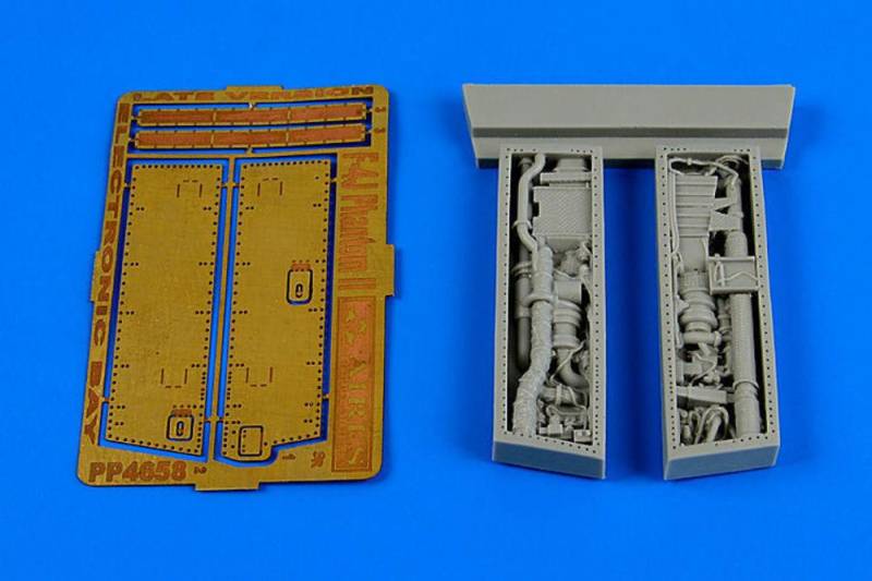 F-4J Phantom II - Electronic bay - late version [Academy] von Aires Hobby Models