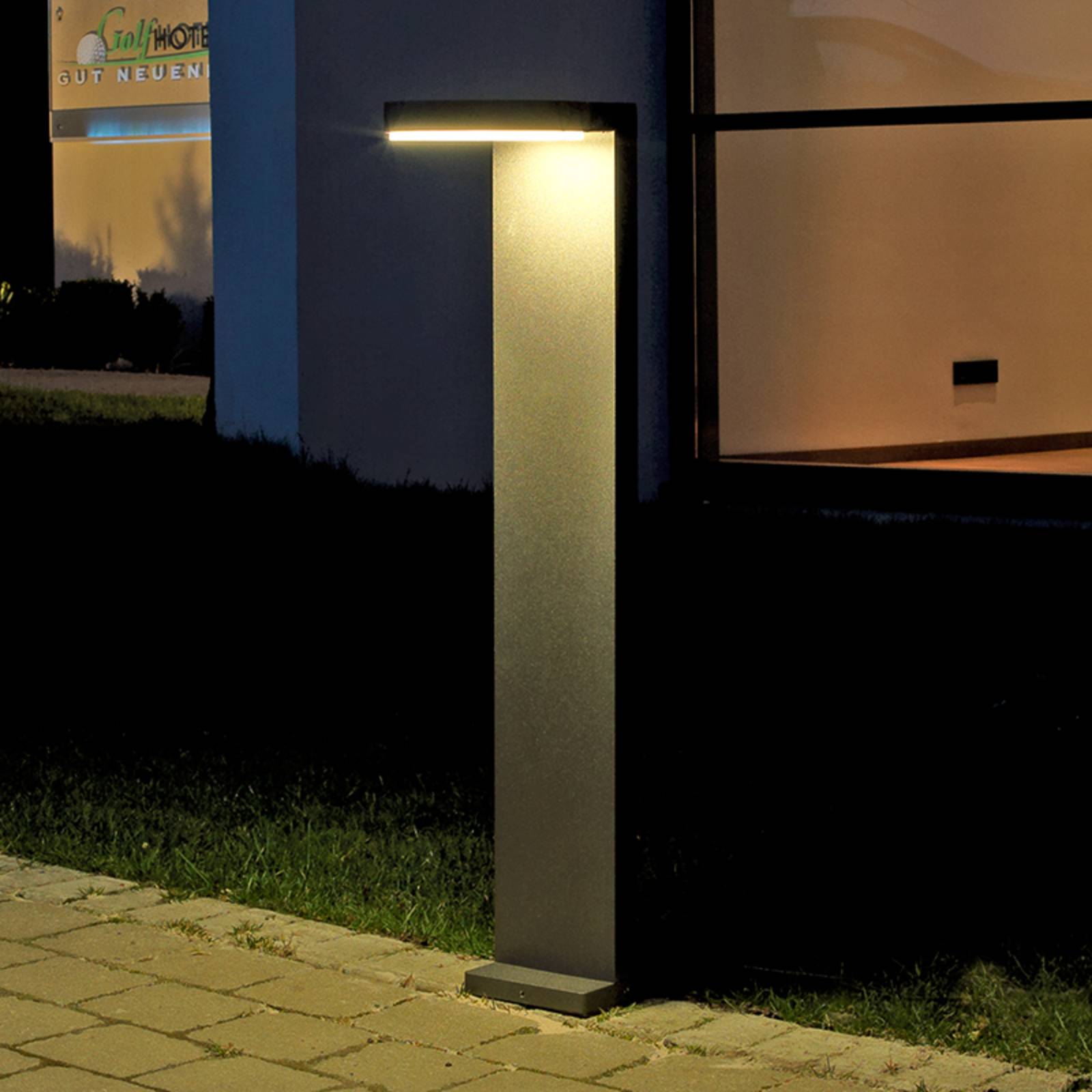 Aluminium-LED-Wegeleuchte Tamar in Anthrazit Aluminium-LED-Wegeleuchte Tamar in Anthrazit von Albert Leuchten