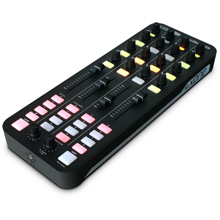 Allen & Heath Xone: K2 DJ MIDI Controller von Allen & Heath