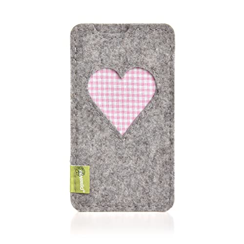Almwild® Hülle passend für Apple iPhone 15 Pro Max/Plus, 14 Pro Max/Plus, 13 Pro Max. Modell „Gschbusi“ mit Herz in Alpsteingrau aus Naturfilz. von Almwild