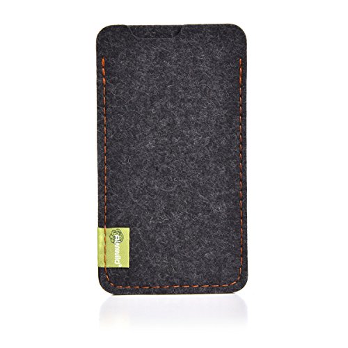 Almwild® Hülle passend für Apple iPhone 16 Pro. Modell “Dezenzi” in Schiefergrau aus Natur-Filz. (Schwarz, Schmal) von Almwild