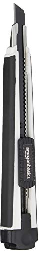 Amazon Basics - Abbrechklingen-Messer, weicher Griff, inklusive 3 Edelstahl-Klingen, 9 mm, 13 Bruchstellen, Schwarz von Amazon Basics