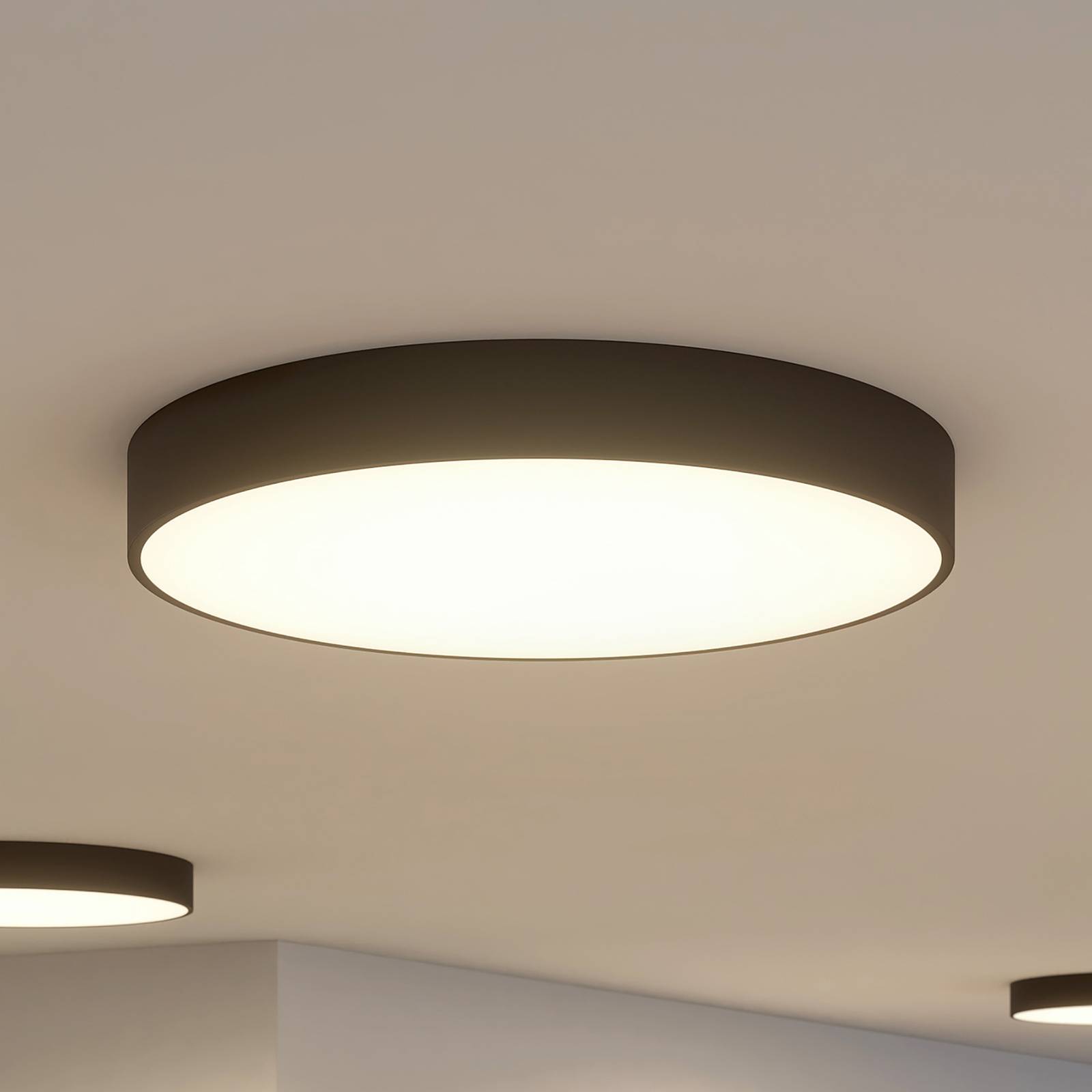 Arcchio LED-Deckenlampe Noabelle, Ø 80 cm, schwarz, Metall Arcchio LED-Deckenlampe Noabelle, Ø 80 cm, schwarz, Metall von Arcchio