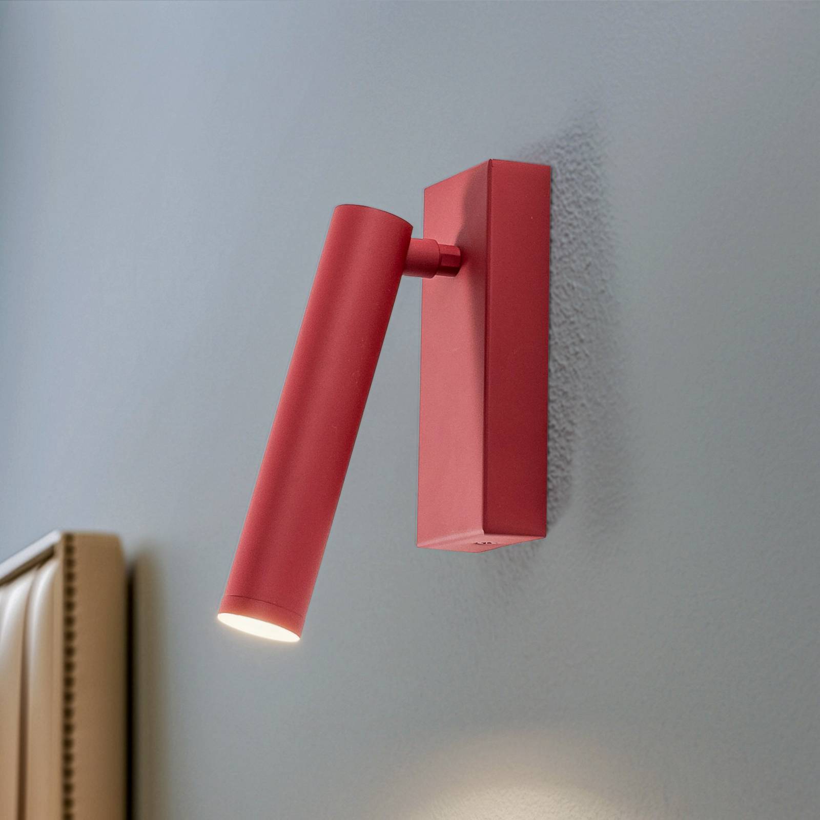 LED-Wandleuchte Rulo, rot, Stahl, 3000 K LED-Wandleuchte Rulo, rot, Stahl, 3000 K von Argon