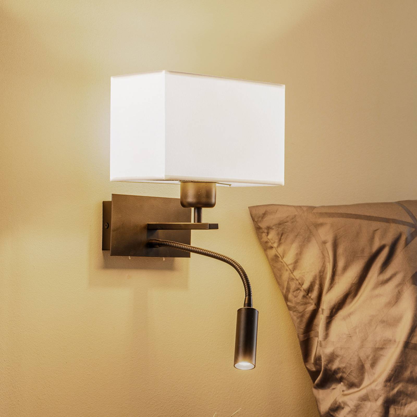 Wandlampe Harry, eckig, schwarz/schwarz/weiß Wandlampe Harry, eckig, schwarz/schwarz/weiß von Argon