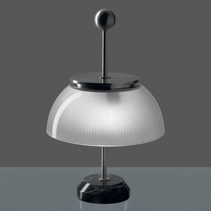 Artemide Alfa Tischleuchte mit Glasschirm von Artemide