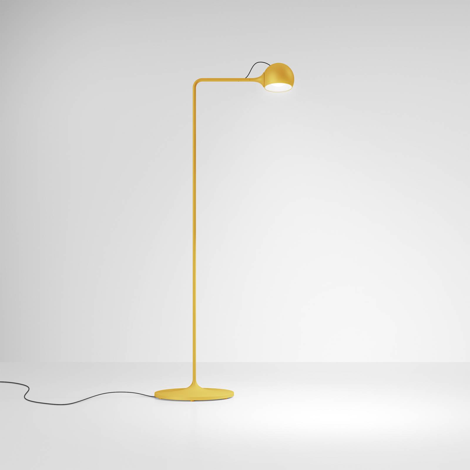 Artemide Ixa Reading LED-Stehleuchte dimmbar gelb Artemide Ixa Reading LED-Stehleuchte dimmbar gelb von Artemide