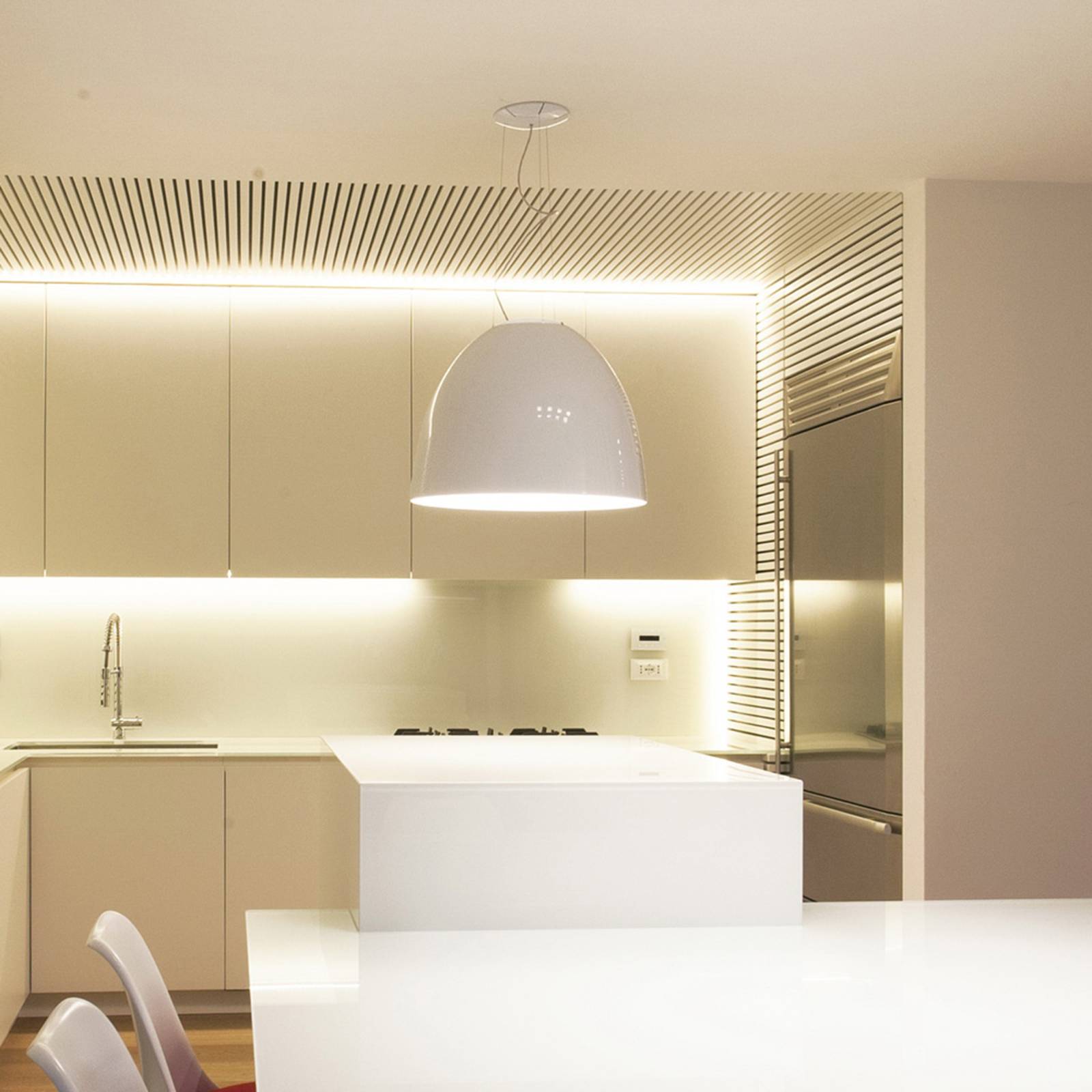 Artemide Nur Gloss Hängelampe App-steuerbar weiß Artemide Nur Gloss Hängelampe App-steuerbar weiß von Artemide