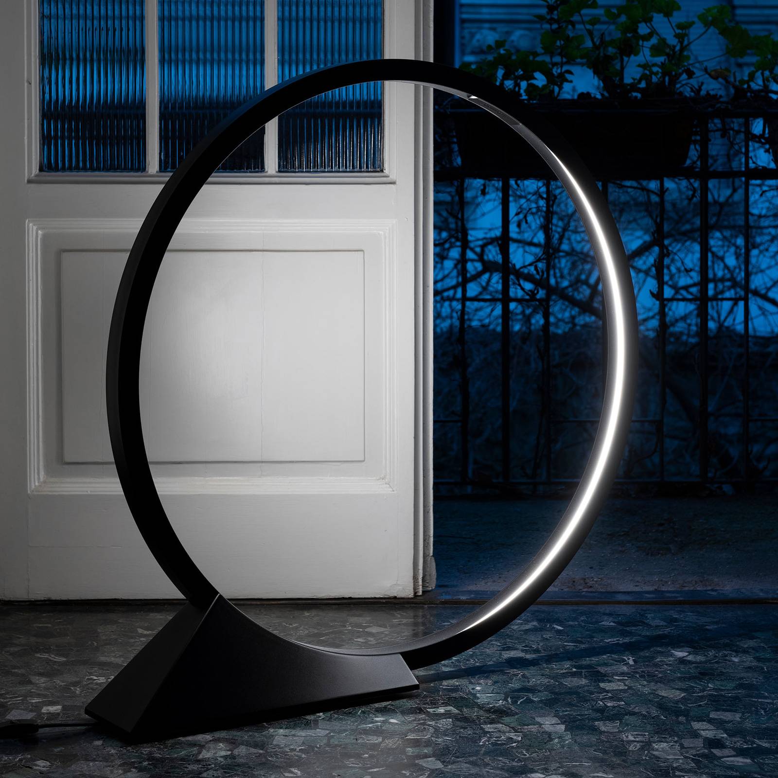 Artemide O LED-Stehleuchte Artemide O LED-Stehleuchte von Artemide