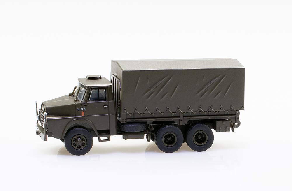 Henschel LKW HS 3-14 6x6 Plane geschlossen von Arwico Collector Edition