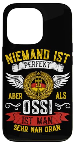 Niemand Ist Perfekt Aber Als Ossi Ist Man Sehr Nah Dran Hülle für iPhone 13 Pro Niemand Ist Perfekt Aber Als Ossi Ist Man Sehr Nah Dran Hülle für iPhone 13 Pro von Authentisches Ostdeutschland Design Für Deutsche