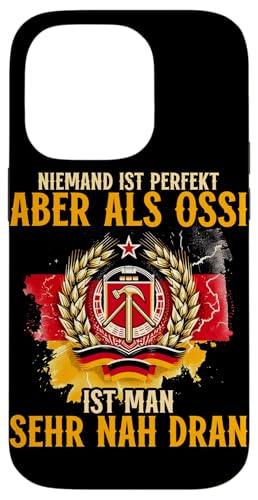 Niemand Ist Perfekt Aber Als Ossi Ist Man Sehr Nah Dran Hülle für iPhone 14 Pro Niemand Ist Perfekt Aber Als Ossi Ist Man Sehr Nah Dran Hülle für iPhone 14 Pro von Authentisches Ostdeutschland Design Für Deutsche