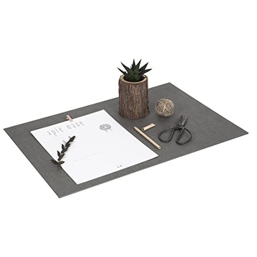 Bigso Box of Sweden ANNIE Schreibtischunterlage – elegante Tischauflage aus Faserplatte und Papier in Leinenoptik – schützendes Mauspad für die Schreibtischoberfläche – grau von BIGSO BOX OF SWEDEN