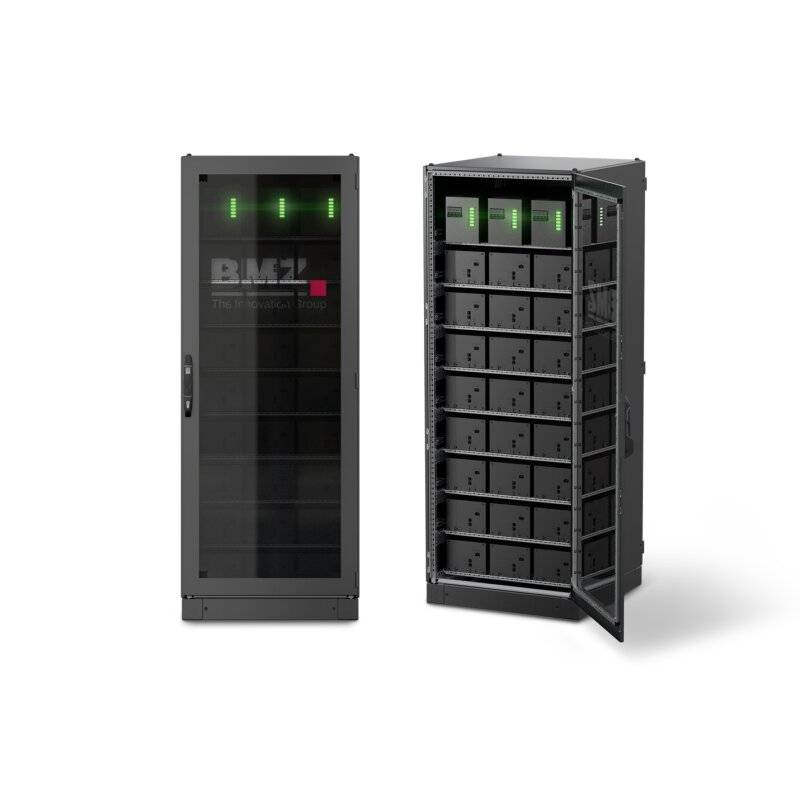 BMZ POWER2RAXX Indoor 204kWh Energiespeicher Metalltür von BMZ