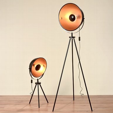 160 cm Tripod-Stehlampe Elias von BOLTZE