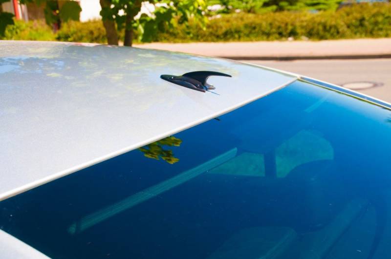 BURI Dachspoiler Deko Spoiler Haifischflosse Dachantenne Auto Tuning Shark Dachantenne von BURI