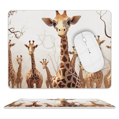 Quadratisches Mauspad, niedliches Cartoon-Giraffen-Leder-Mauspad, rutschfeste Gummiunterseite, kleines Mauspad (20,3 x 25,4 cm) von BWQSKL