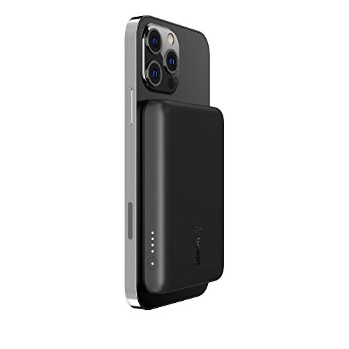 Belkin magnetische drahtlose Powerbank 2,5 K (portables Ladegerät, kompatibel mit MagSafe, für iPhone 14-Modelle, 2500 mAh, kompakte Ausführung zum Schnellladen USB-C/USB-C-Kabel enthalten) – Schwarz von Belkin